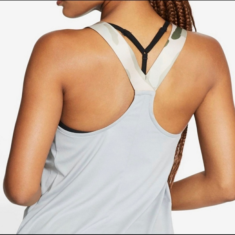 Nike | Women’s Camo Print Tank Top - Picture 7 of 7
